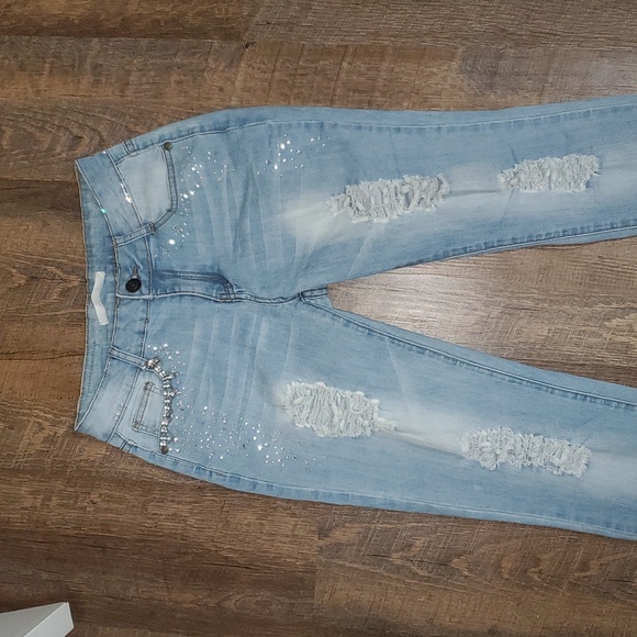 GORGOUS LUXE BEDAZZELDED&TRASHED/RIPPED UP TORN UP DESTROYED JEANS SZ 27 - Picture 2 of 12